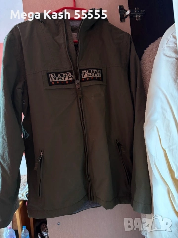 Дамски якета super dry,Napapijri , снимка 3 - Якета - 53369939