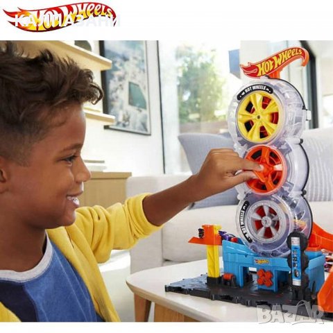 Hot Wheels City Модерен градски център за гуми HDP02, снимка 5 - Коли, камиони, мотори, писти - 39754939