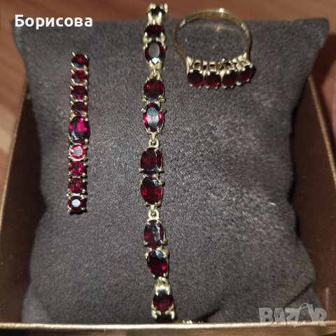 Златен Комплект с гранат , снимка 2 - Бижутерийни комплекти - 38997534