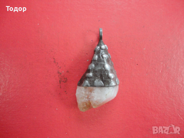 Камък минерал друза в обков , снимка 4 - Колекции - 44715173