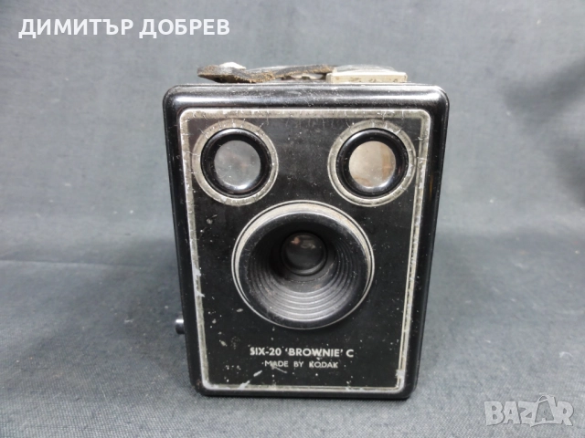 СТАР РЕТРО ФОТОАПАРАТ KODAK SIX-20 BROWNIE C BOX CAMERA ENGLAND , снимка 2 - Антикварни и старинни предмети - 52133955