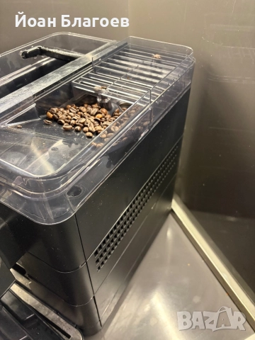 Saeco Royal Plus – професионална автоматична кафемашина, снимка 5 - Кафемашини - 52917347