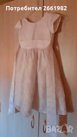 Бяла официална рокля с дантела, снимка 1 - Детски рокли и поли - 34014418