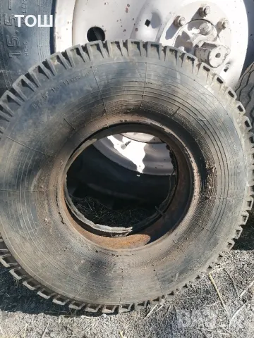 продавам гуми 8.25-15 за ремарке рсд 4 