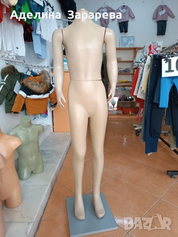 Манекени и торове от затворен магазин, снимка 12 - Оборудване за магазин - 52299720