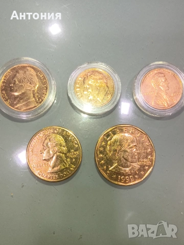 Продавам колекционерски монети 