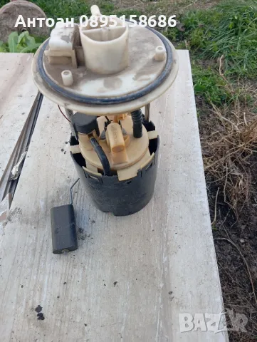 бензинова помпа с кошница и нивомер  за Фиат Пунто , снимка 1