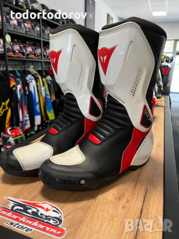 Дамски Мото ботуши DAINESE ST GIRO номер 37,става и протектори, снимка 1