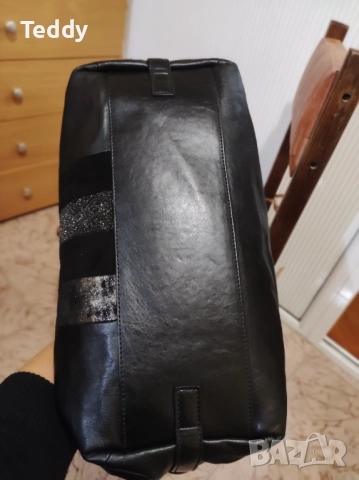 Нова луксозна италианска кожена чанта Nero Giardini, снимка 7 - Чанти - 52022702