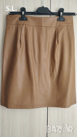 Кожена къса кафява пола, снимка 2 - Поли - 50607146