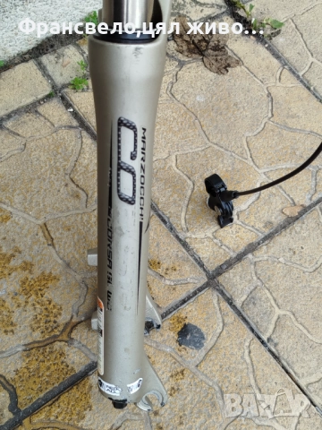 26 цола въздушна, заключваща вилка за велосипед колело marzocci с монтаж чело 44 , снимка 4 - Части за велосипеди - 52465595