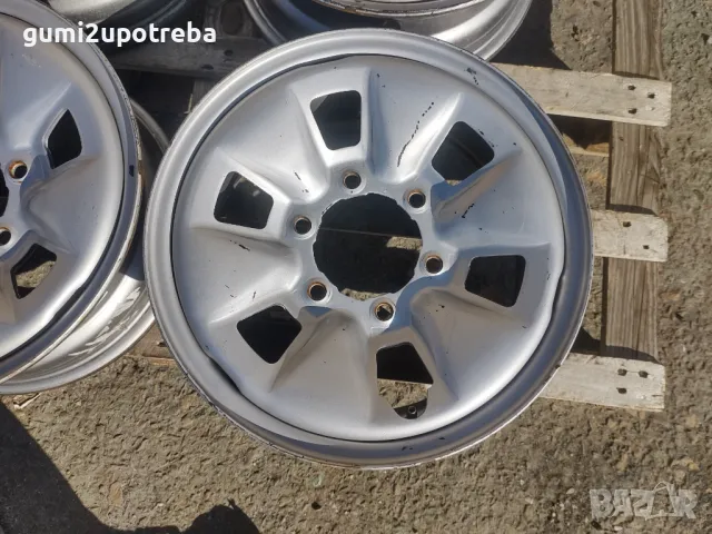 15цола Джанти 6х139,7 Toyota HiAce Hilux 6JJ et29 Отв 106,1мм, снимка 2 - Гуми и джанти - 47856073