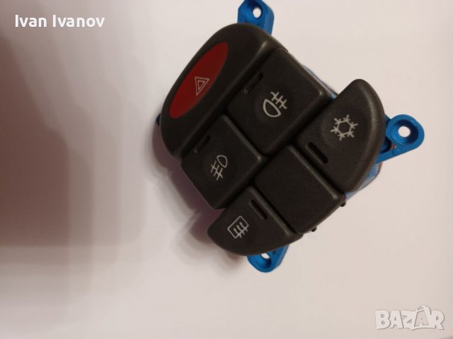 Бутони, копчета, за Lancia Y 95-03г. за централната конзола 735275135, снимка 12 - Части - 39408494
