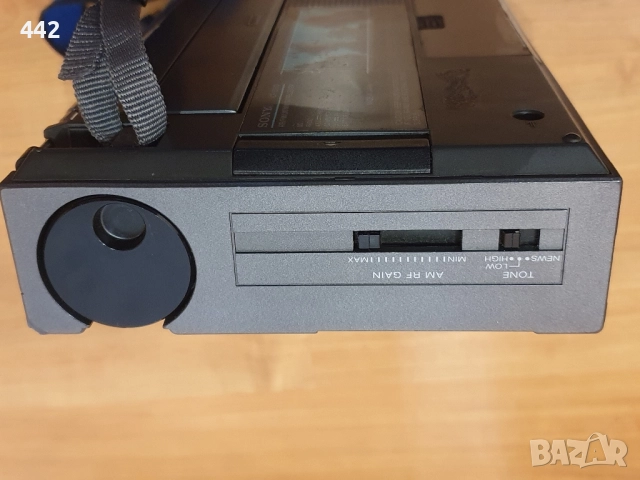 Sony ICF 2001D, снимка 5 - Радиокасетофони, транзистори - 52243882