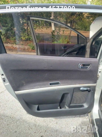 Toyota Corolla Verso 2.0D4D, снимка 6 - Автомобили и джипове - 51516286