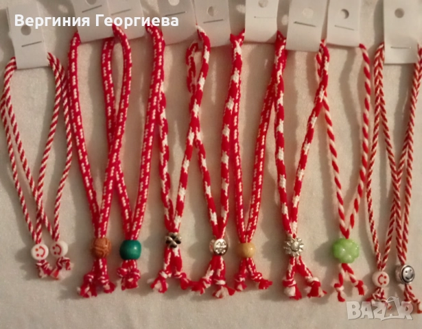 РАЗПРОДАЖБА на мартеници - въртележка с над 2000 бр. връзки , снимка 3 - Други - 52901746