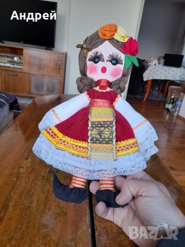 Стара кукла за стена #10