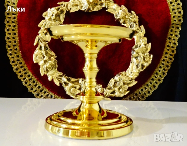 Позлатен бронзов свещник PartyLite модел Falmouth. 