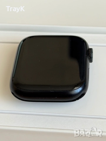 Apple Watch Series 7 45mm c неотваряна каишка + подарьк, снимка 2 - Смарт гривни - 53255356