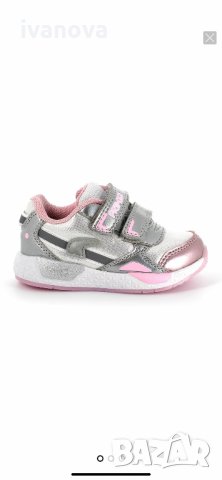 Обувки Primigi за момиче 20 номер, снимка 3 - Бебешки обувки - 35236444