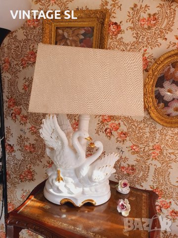 Настолна порцеланова лампа с лебеди, снимка 5 - Настолни лампи - 42492582