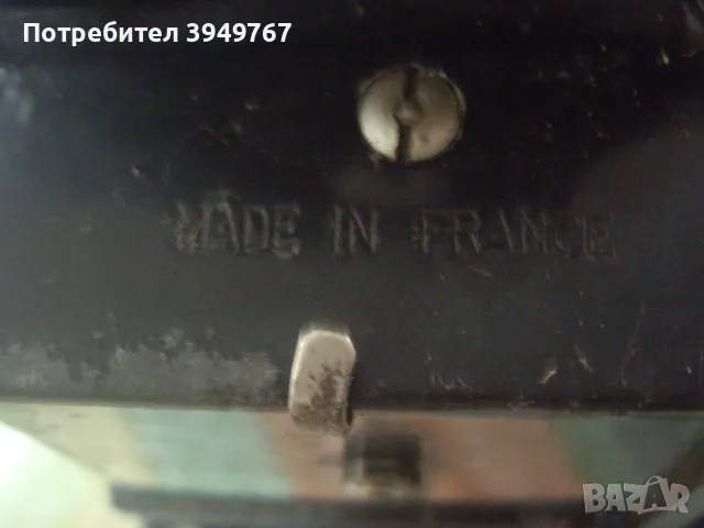 Много стара кинокамера, снимка 5 - Антикварни и старинни предмети - 49649639