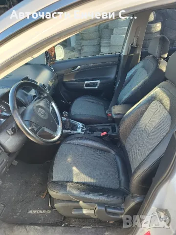 Опел Антара 2.2дизел на части, снимка 9 - Автомобили и джипове - 48398586