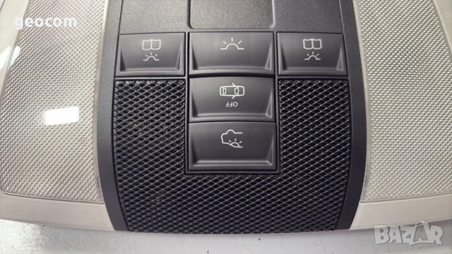 Mercedes плафон W204/X204/W212 (A 204 820 20 01), снимка 2 - Части - 50894853