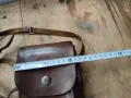 Стара кожена чанта паласка с презрамка, снимка 7
