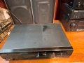 Продава се висок клас COMPACT DISC PLAYER Kenwood DP-7040. , снимка 2