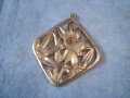 СТАР ФЛОРАЛЕН АЖУРЕН РУСКИ ПОЗЛАТЕН РЕТРО МЕДАЛЬОН 29430, снимка 1