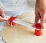 Уред Инструмент пергел за тесто за изрязване рязане нож на кръг блат пица пай, снимка 2