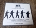 Компакт Дискове - Поп - Рок: Genesis – The Way We Walk - Live, снимка 2