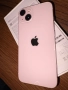 Продавам Iphone13, снимка 2