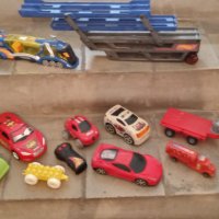 Голям лот с детски играчки - коли / автоваз/ радио управляеми и т.н., снимка 1 - Коли, камиони, мотори, писти - 37226745