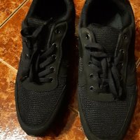 Черни обувки, снимка 3 - Дамски ежедневни обувки - 29235379