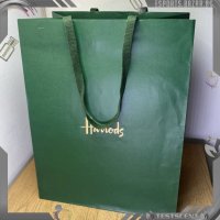 Автентична бутикова Harrods подаръчна торба 42 x 32 cm, снимка 1 - Други - 42059287