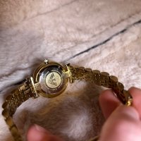 Armani часовник , снимка 8 - Дамски - 44348046