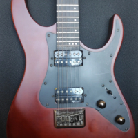 Електрическа китара Schecter Banshee SGR и бонус струни Ernie Ball 10-46, снимка 2 - Китари - 44785139