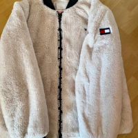 Дамско оригинално яке Tommy Hilfiger , снимка 1 - Якета - 44739840