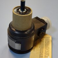 тахогенератор DEUTA-Werke control EF43/2e generotor tachometer, снимка 9 - Резервни части за машини - 40194139