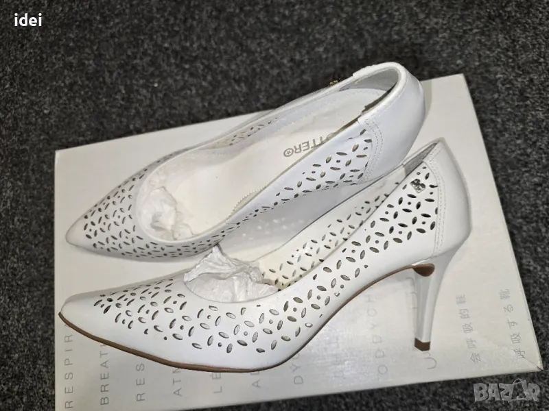 Дамски обувки висок ток естествена кожа голям номер 40 бял цвят, снимка 1