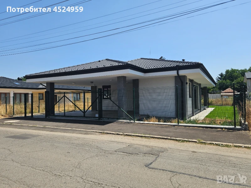 Къща на 15 км от София, снимка 1