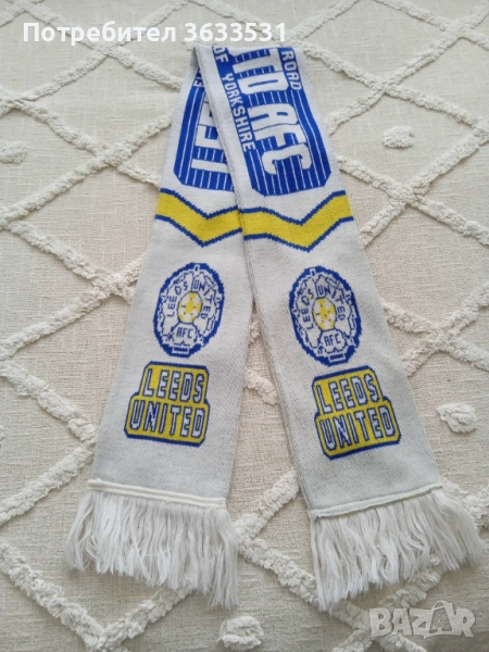 Оригинален футболен шал на Лийдс Юнайтед Leeds United, снимка 1