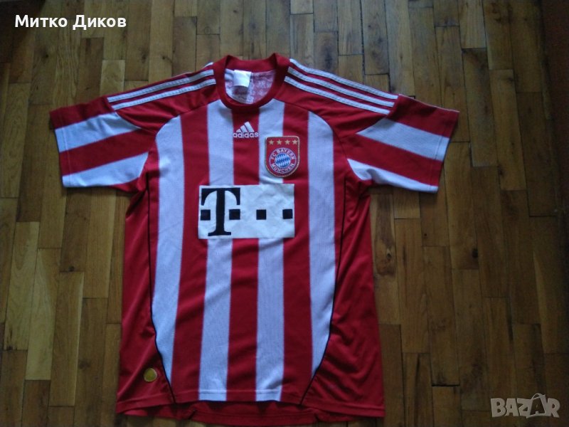 Байерн Мюнхен футболна тениска 2010-2011 домакини маркова на Адидас размер М, снимка 1