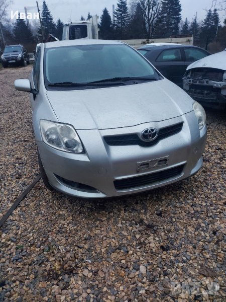 Toyota Auris 1.6 vvti на части, снимка 1