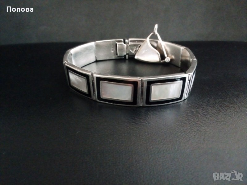 Дизайнерски сребърен масивен лот  с оникс и седеф /гривна и медальон/, снимка 1