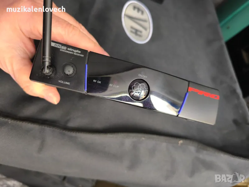 AKG SR40-S SINGLE /854.900 MHz/ безжичен приемник за микрофон, снимка 1