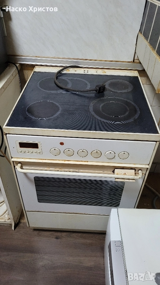 Печка за готвене с керамични котлони., снимка 1