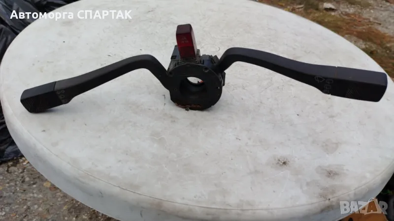 Превключвател на кормилната колона Vemo V15-80-3219, снимка 1